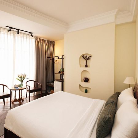 9 Hostel And Suites Хошимин Экстерьер фото