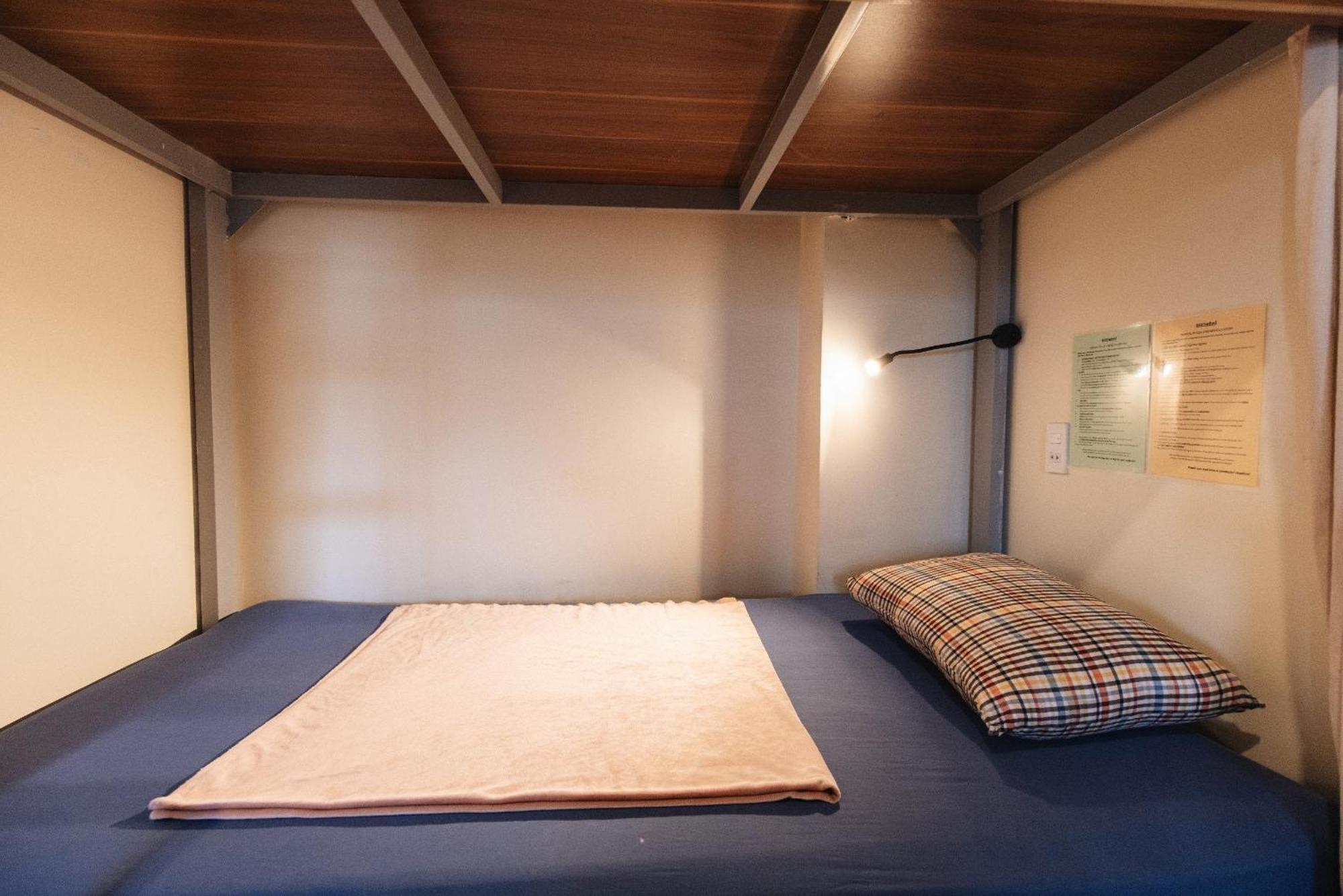 9 Hostel And Suites Хошимин Экстерьер фото